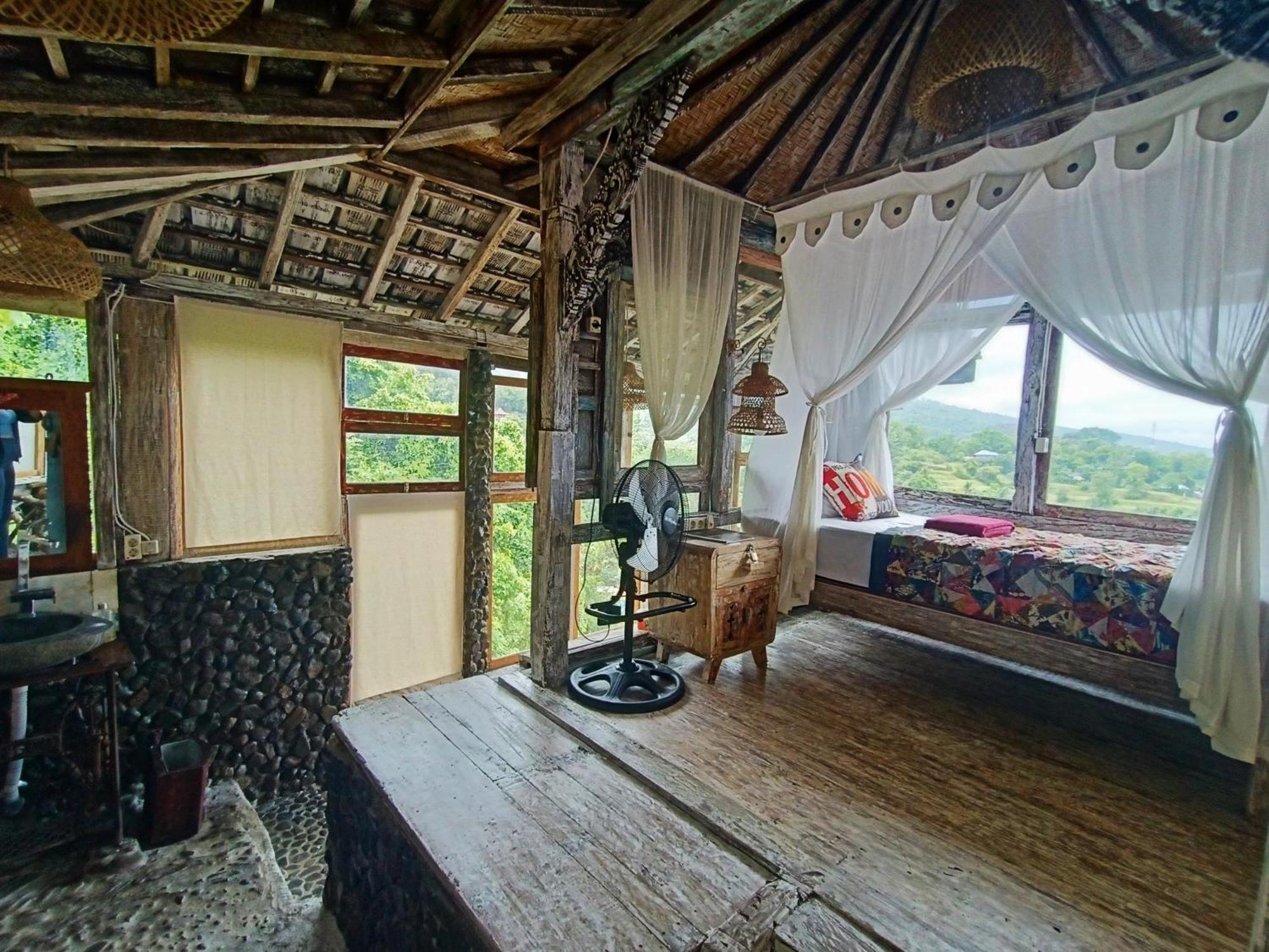 Hotel Dream Hill Lovina Esterno foto