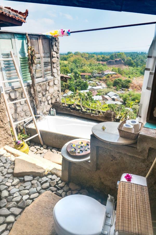 Hotel Dream Hill Lovina Esterno foto